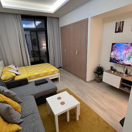 Modern Studio Center Of Dubaï Extérieur photo