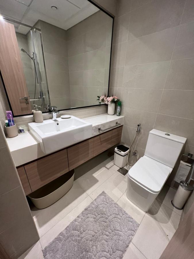 Modern Studio Center Of Dubaï Extérieur photo